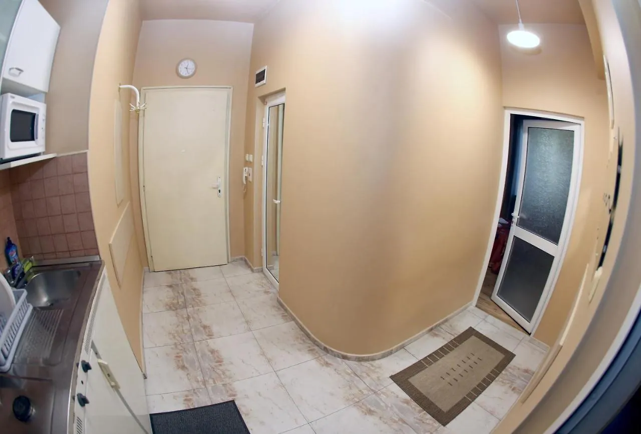 Colored House Apartments 소피아